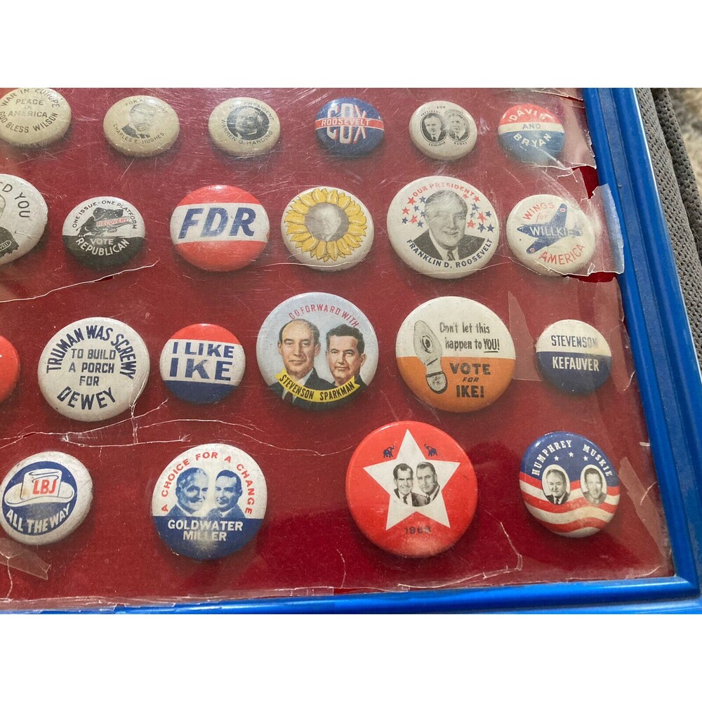 Vintage Lot President Political Campaign Pin Buttons 38 Framed Reproduction 1972 - Picture 5 of 6